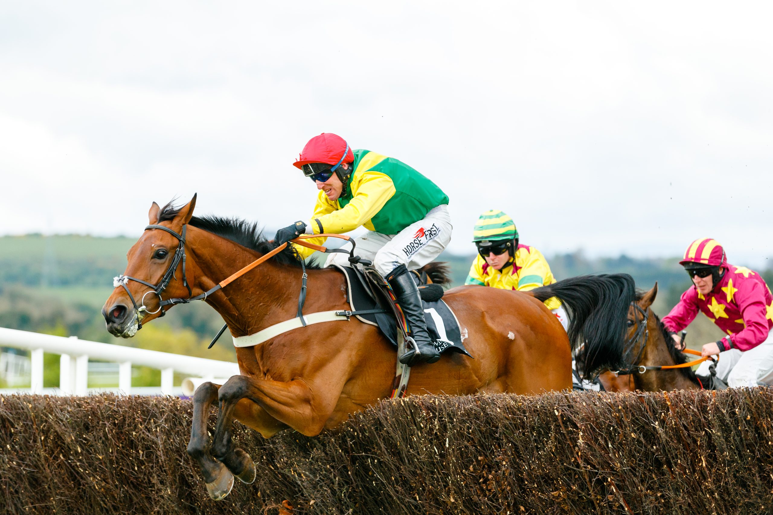 Free Horse Racing Tips and Trends: Sat 27th Dec 2025